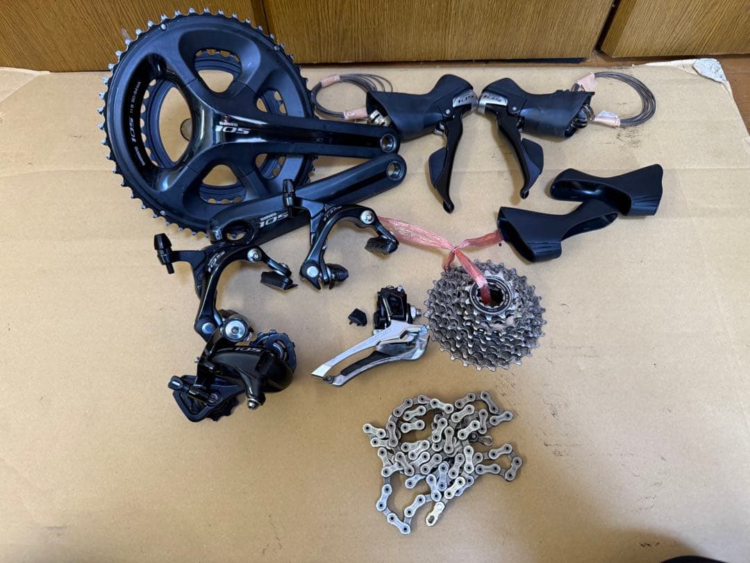 シマノ 105 5800 グループセット　デュラエース　新品ブラケットカバー 新品ブラケットカバーセットレバーフード2400/3500/4600/5700/5800