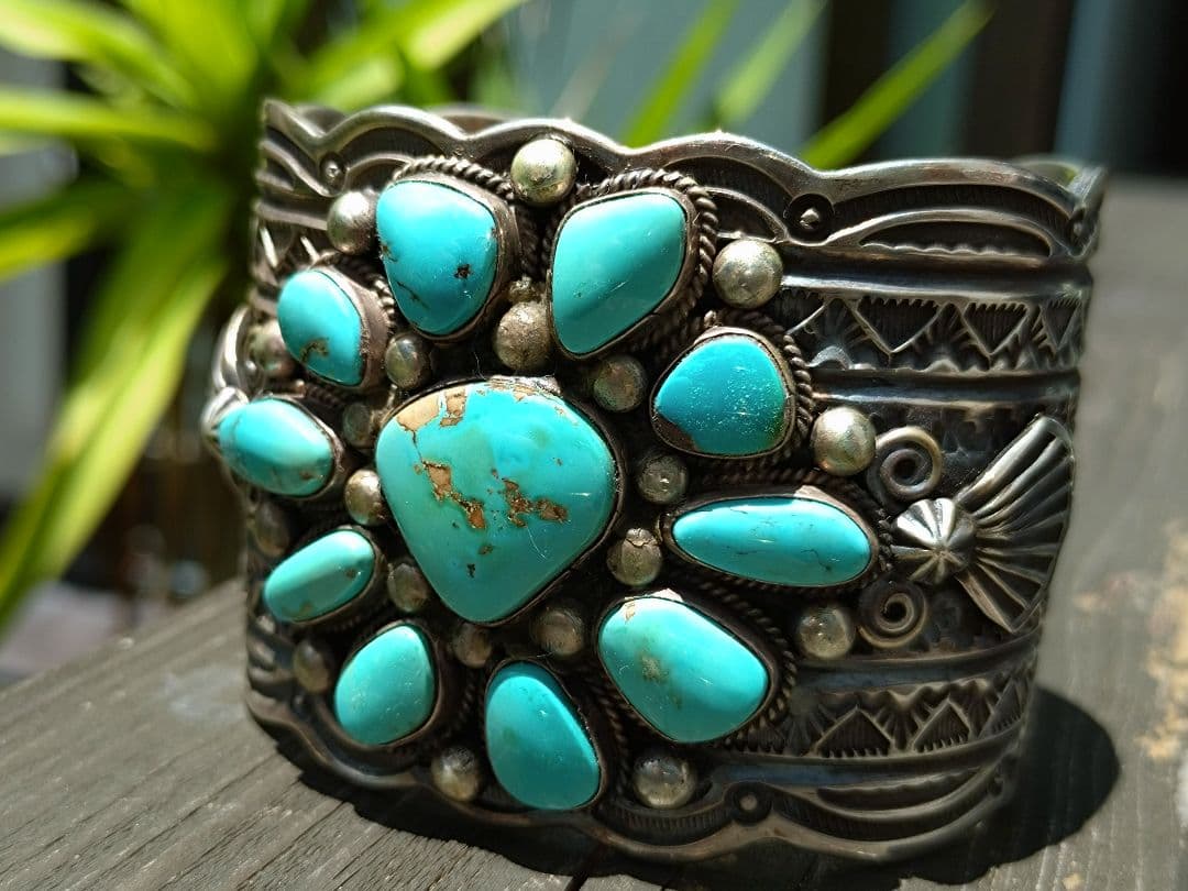 インディアンジュエリー ナバホ族 テリー・マルチネス コーラル