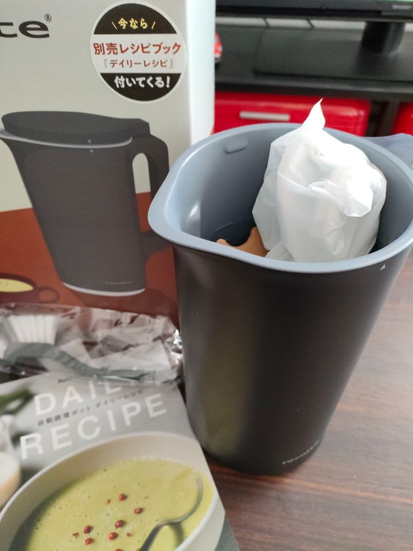 新品未使用レコルト自動調理ポット ブラック 製品情報／Auto Cooking Pot［自動調理ポット］、新色・ナチュラル