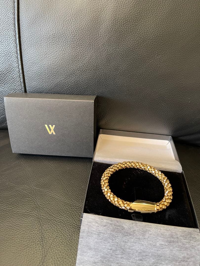 【激レア美品】VARTIX #LUV ブレスレット　ゴールド　9mm 18cm 7mm_642241e6-4d6e-4fac-94de-
