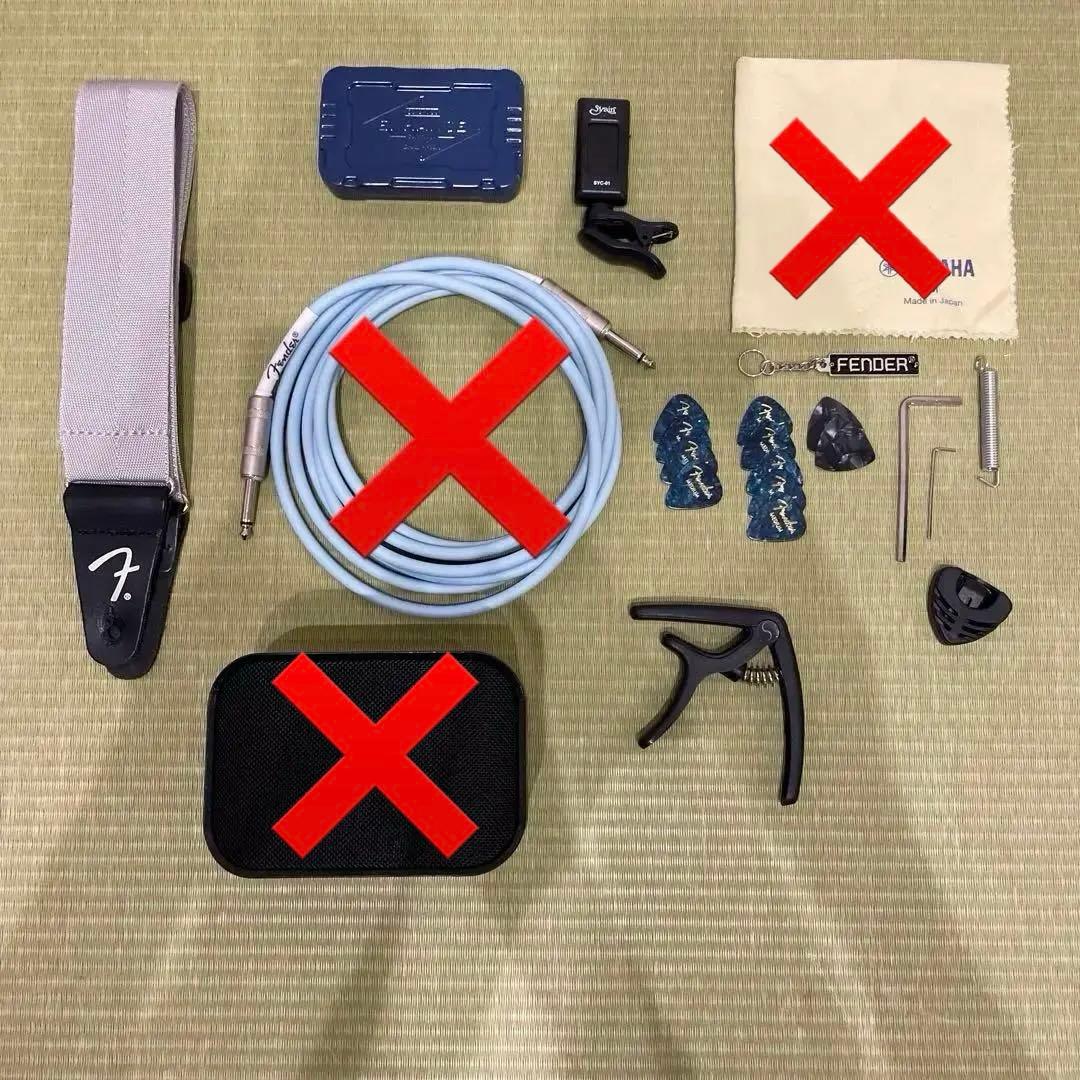 希少カラーSquier affinity ストラトキャスター　シルバー