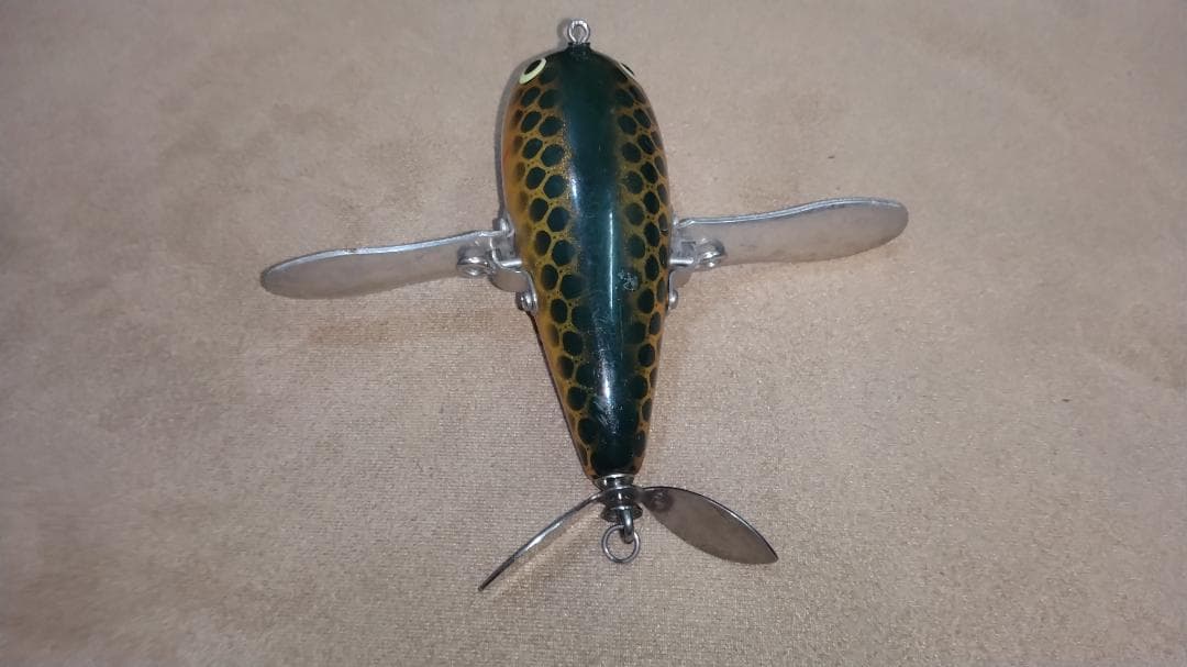 ヤマトクローラー　スキルフル　ヤマト屋　黒オレンジベリー