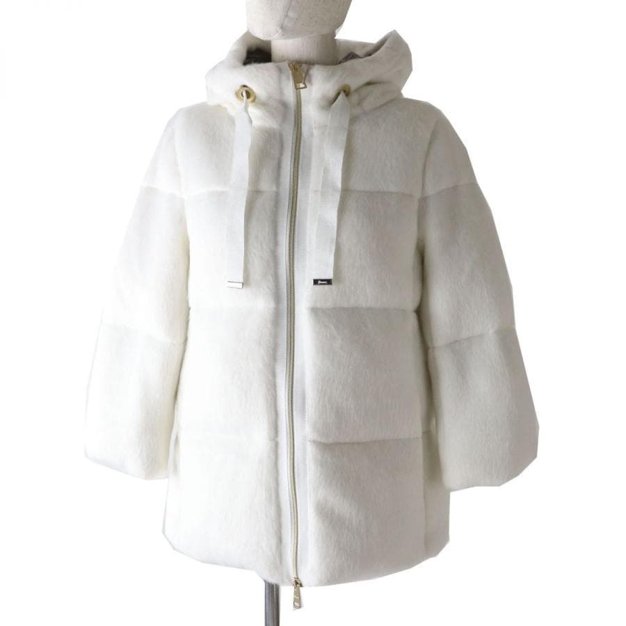 HERNO｜Resort ふわふわ エコファーショートダウン ホワイト 38 - メルカリ