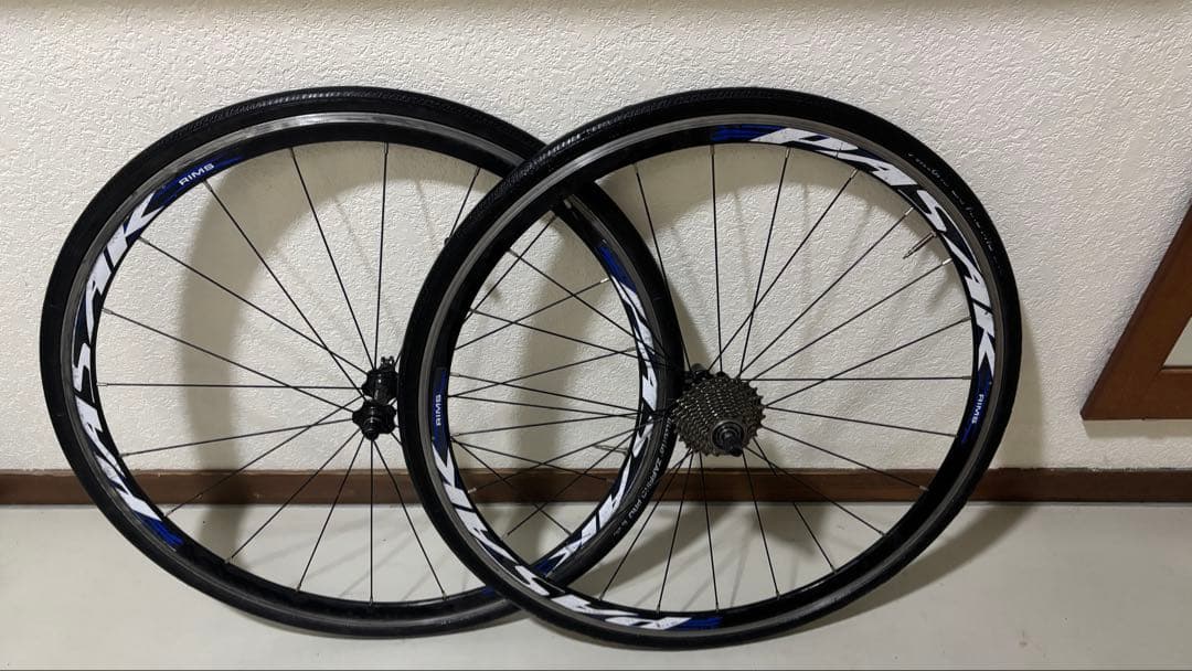 <ラチェット音爆音>ホイール+r7000スプロケ+vittoria製タイヤ この冬の間にカスタム】ラチェット爆音ホイールはいかがですか