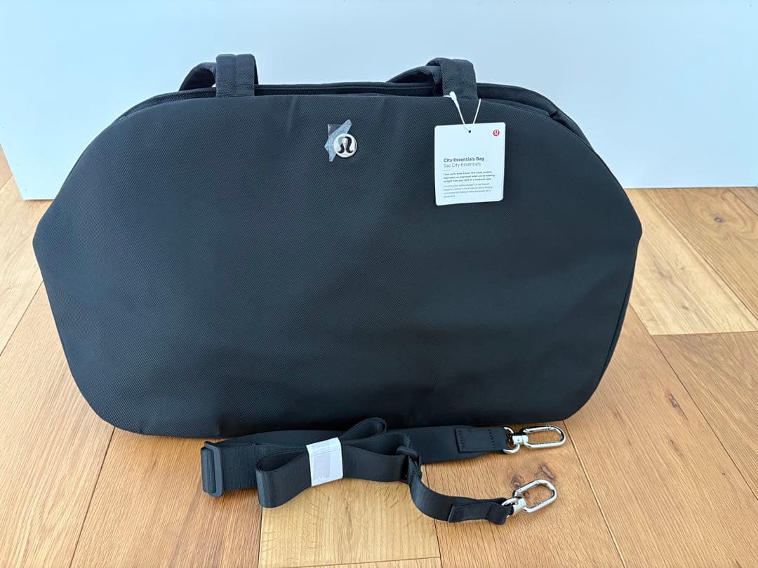 ルルレモン バッグ　28L トリプルジップバックパック 28L | バッグ | Lululemon JP