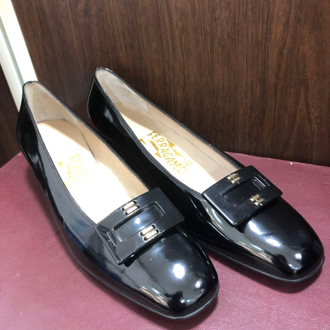 フェラガモ　パンプス　エナメル　ヒール　GALAXY 23.5cm