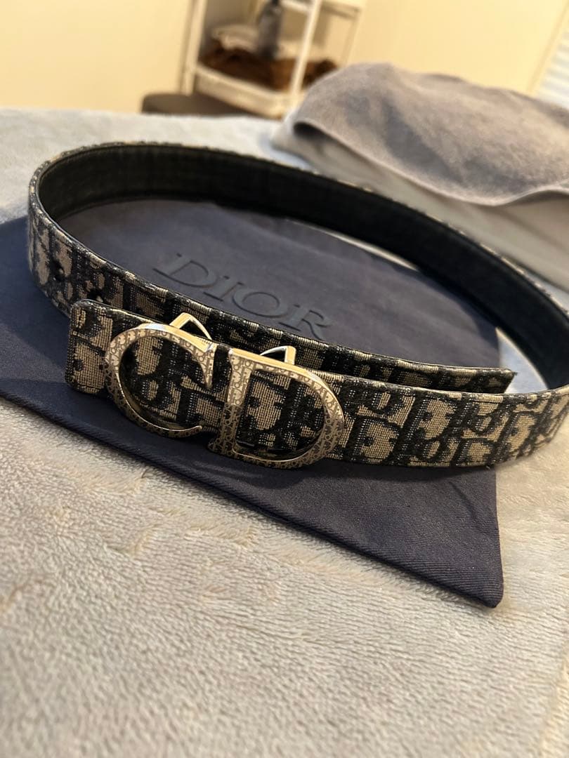 Dior リバーシブルベルト DIOR | リバーシブル ベルト 30mm スムースカーフスキン
