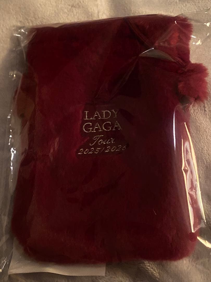 Lady Gaga VIP Gold Merch - 2026年　VIPギフト