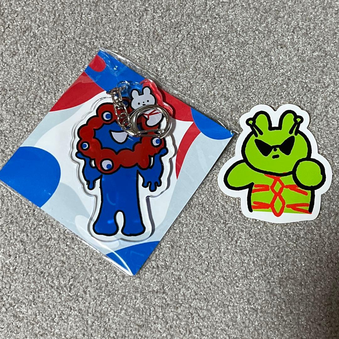 ミャクミャク きっこうちゃん キーホルダー - メルカリ