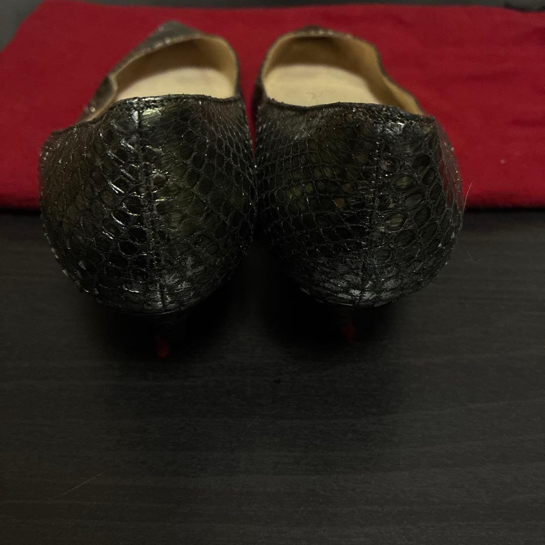 1016 クリスチャンルブタン パイソン型押し ポインテッドトゥパンプス