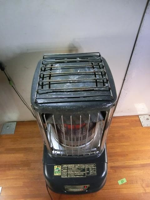 10：TOYOTOMI KFS-17 ストーブ ジャンク 引取限定：埼玉県所沢市の通販