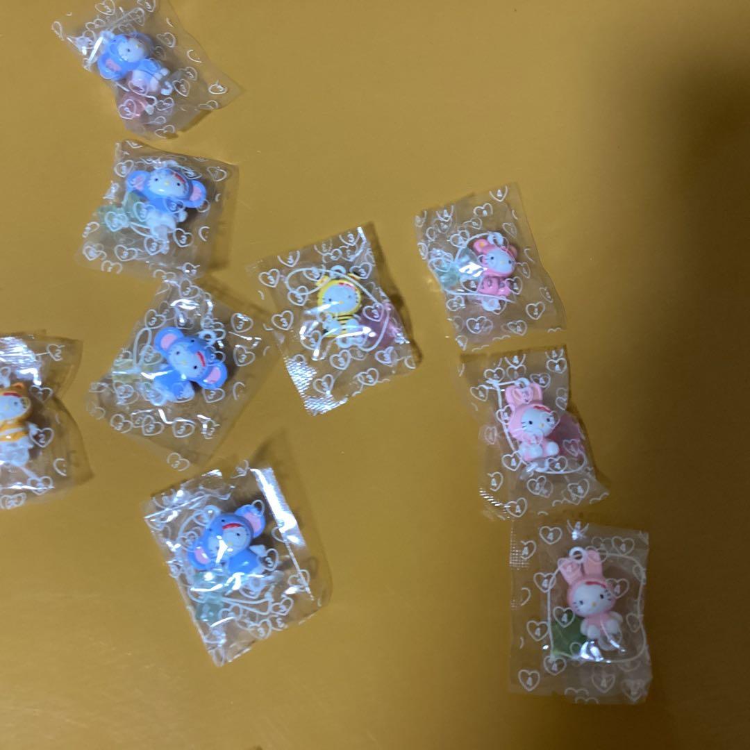 2910ハローキティ✖️動物 &十二支 ストラップ - メルカリ