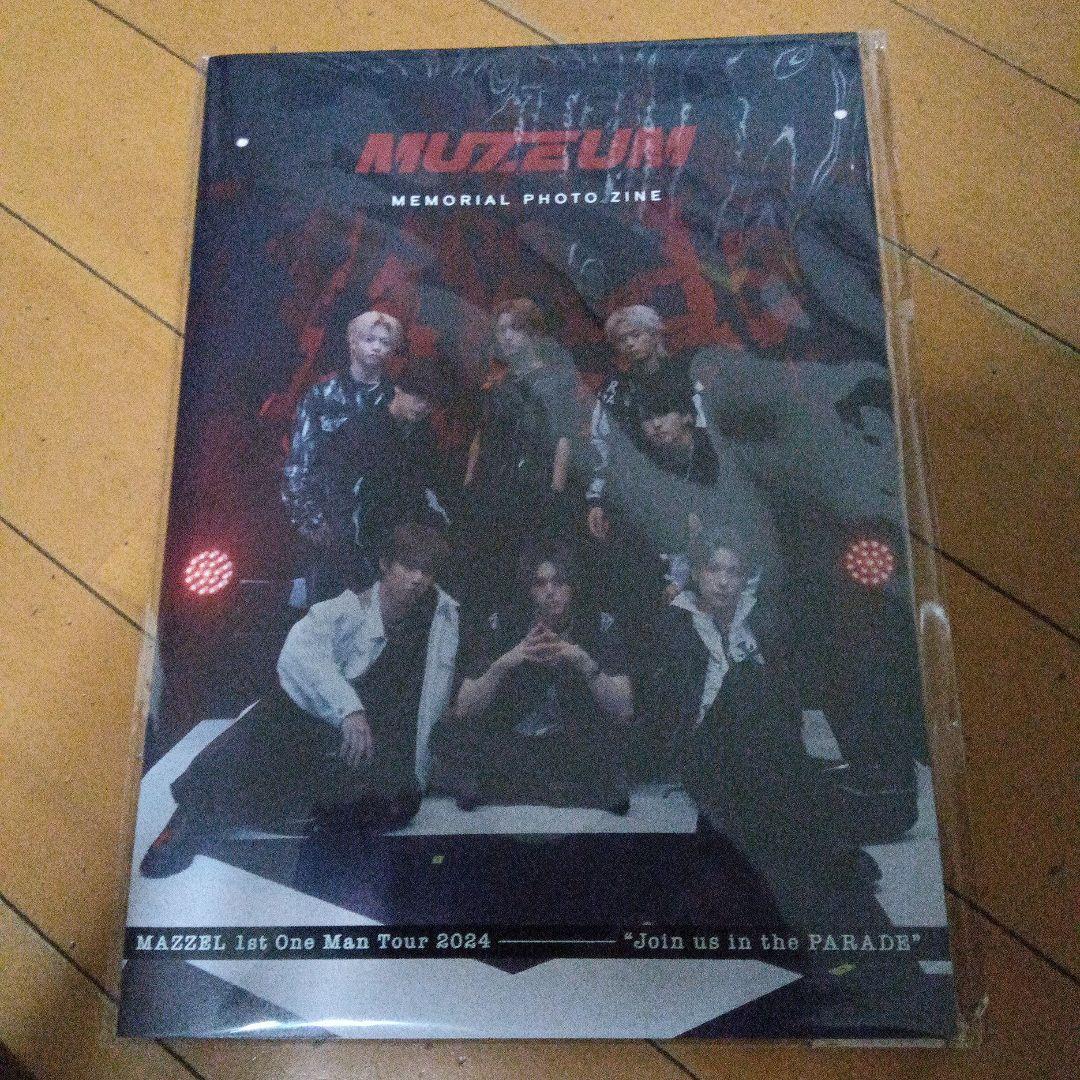 MAZZEL FC限定 Memorial Photo ZINE - メルカリ