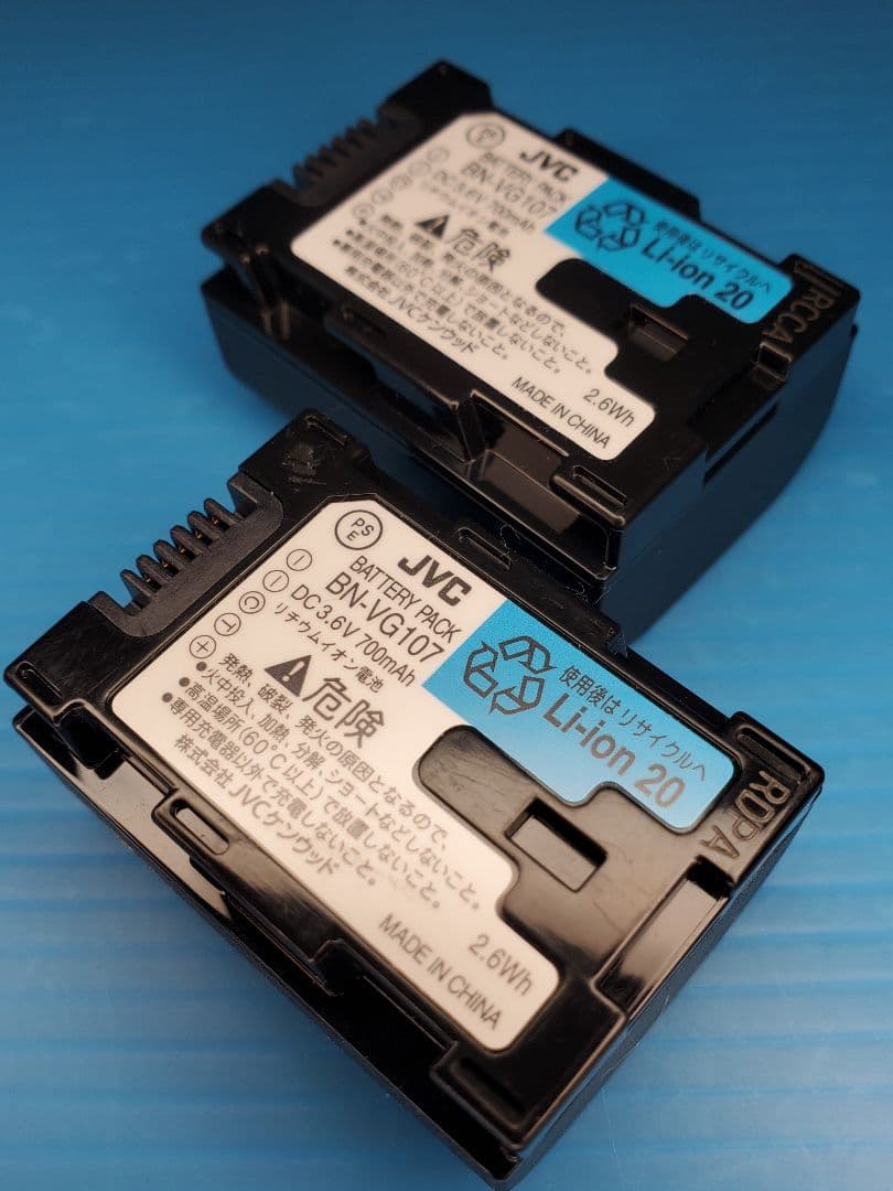 美品 JVC Everio GZ-HM33-S 純正バッテリー×2個 - メルカリ