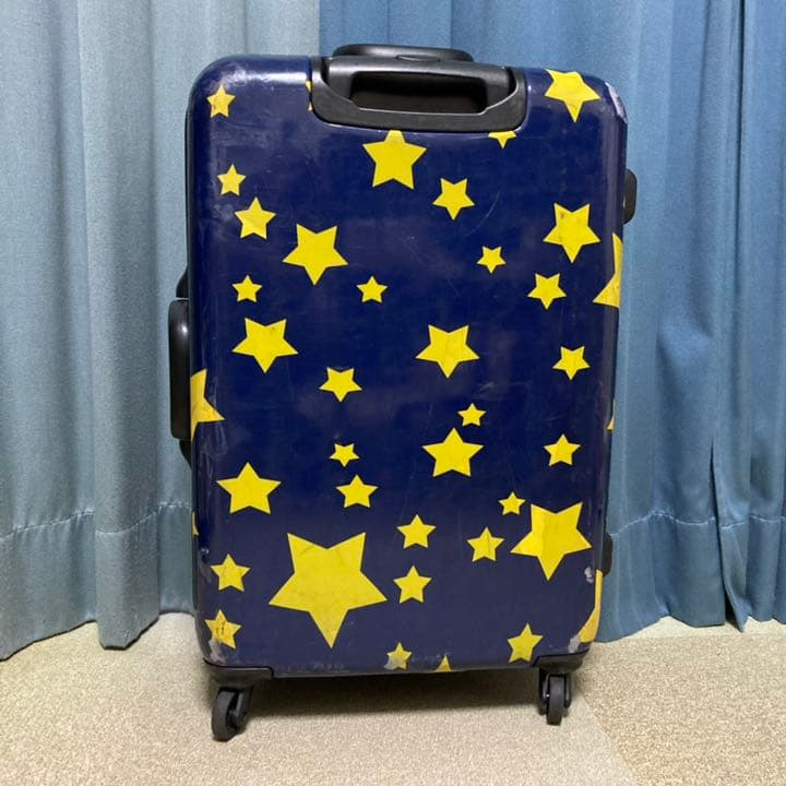 最終価格 可愛いスーツケース 星柄 - メルカリ