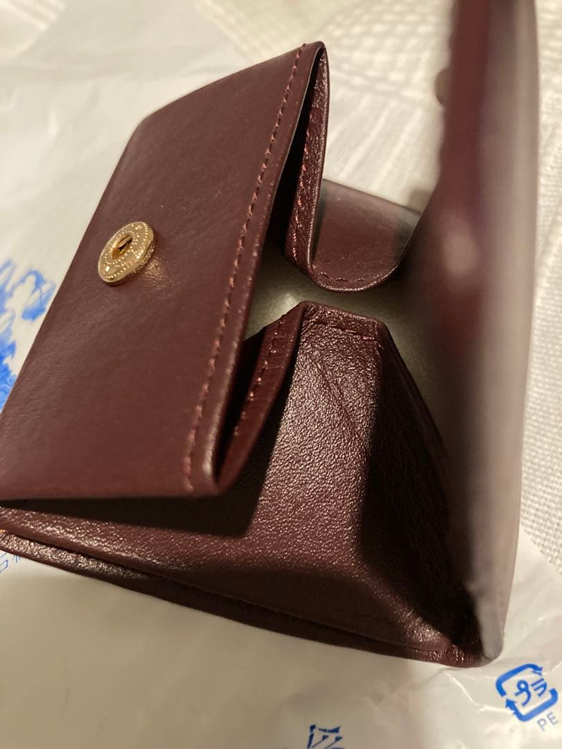 皇居限定 バーガンディ フラップ式コインケース 皇居 マチ付き小銭入れ