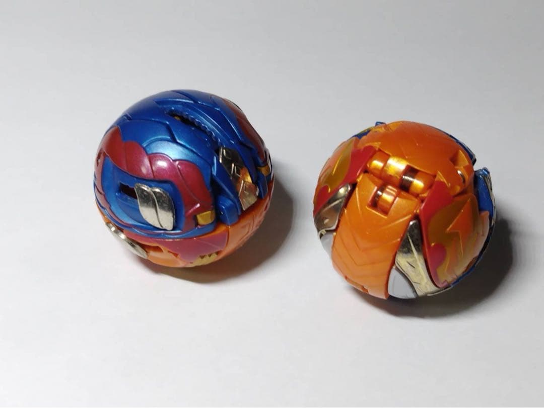 爆丸　轟ガリュウ　瞬ホロス　カード無　本体のみ　セット　中古