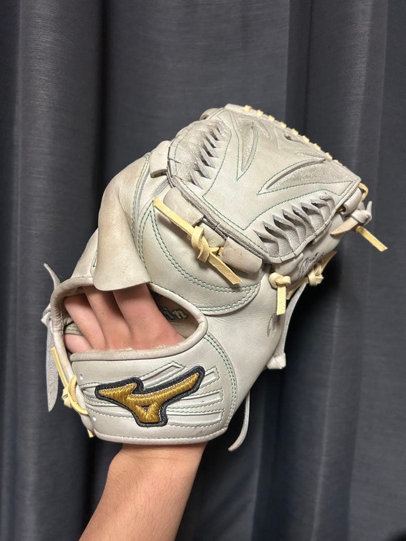 ミズノプロ　硬式オーダー投手用　耕作印あり　良型　即戦力‼️ ミズノプロ 硬式用 オーダー 投手用 AXIモデル タータン39 プラム