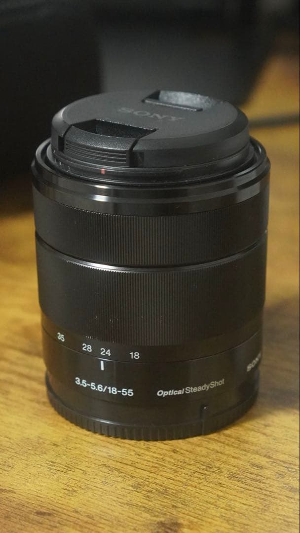 Sony E 18-55mm F3.5-5.6 OSSレンズ