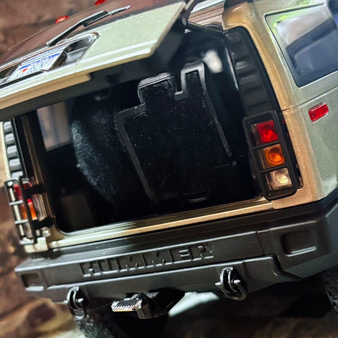 国内未入荷 1/18 HIGHWAY61 ハマー H2 タイプG 2005 - メルカリ