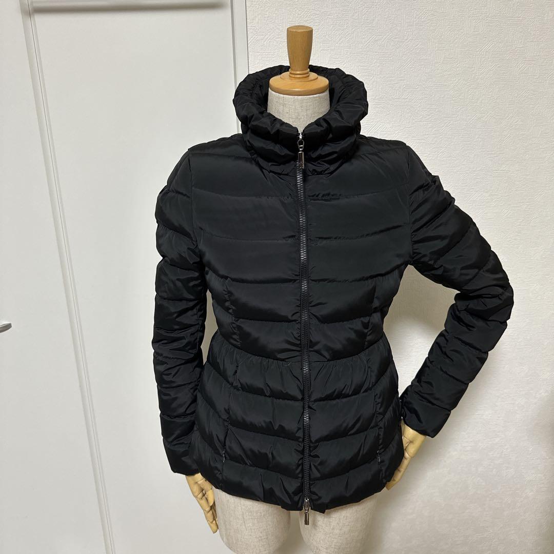 美品✨モンクレール FRAISE ダウンジャケット ペプラム ショート 黒 0