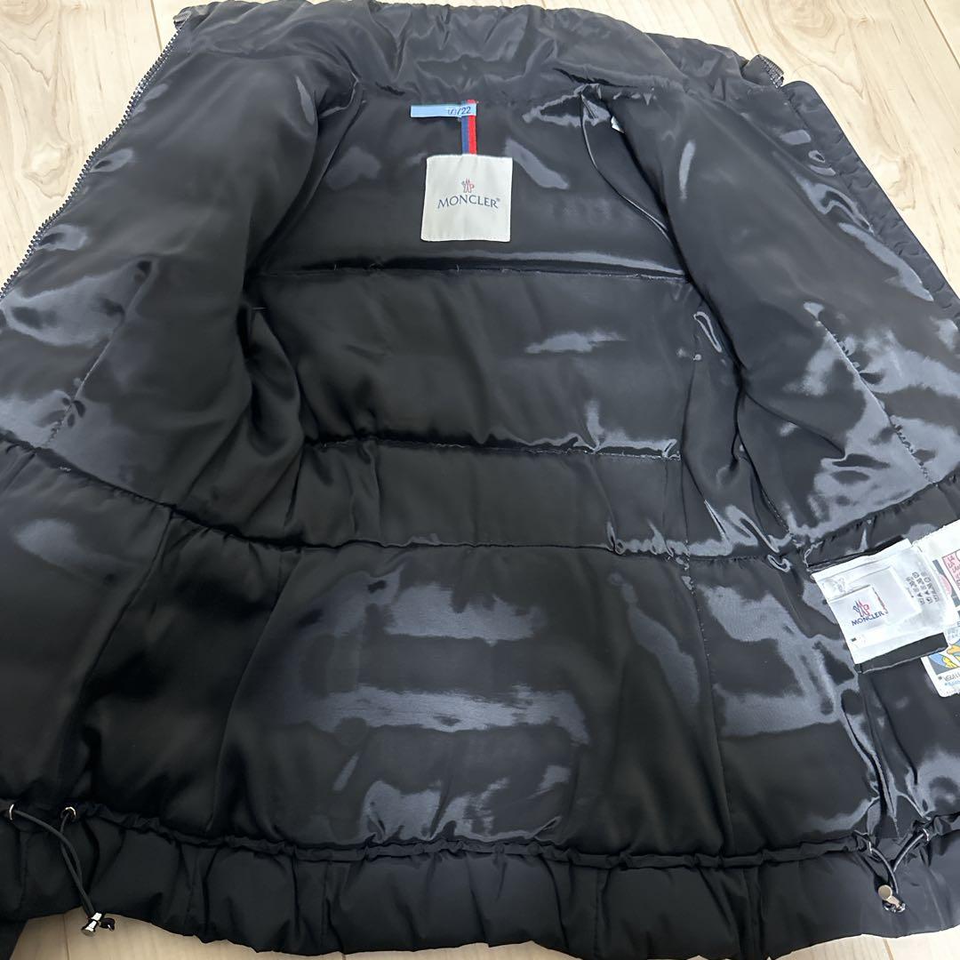 美品✨モンクレール FRAISE ダウンジャケット ペプラム ショート 黒 0