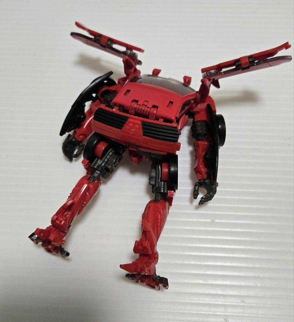 トランスフォーマー　スタジオシリーズ　ディーノ