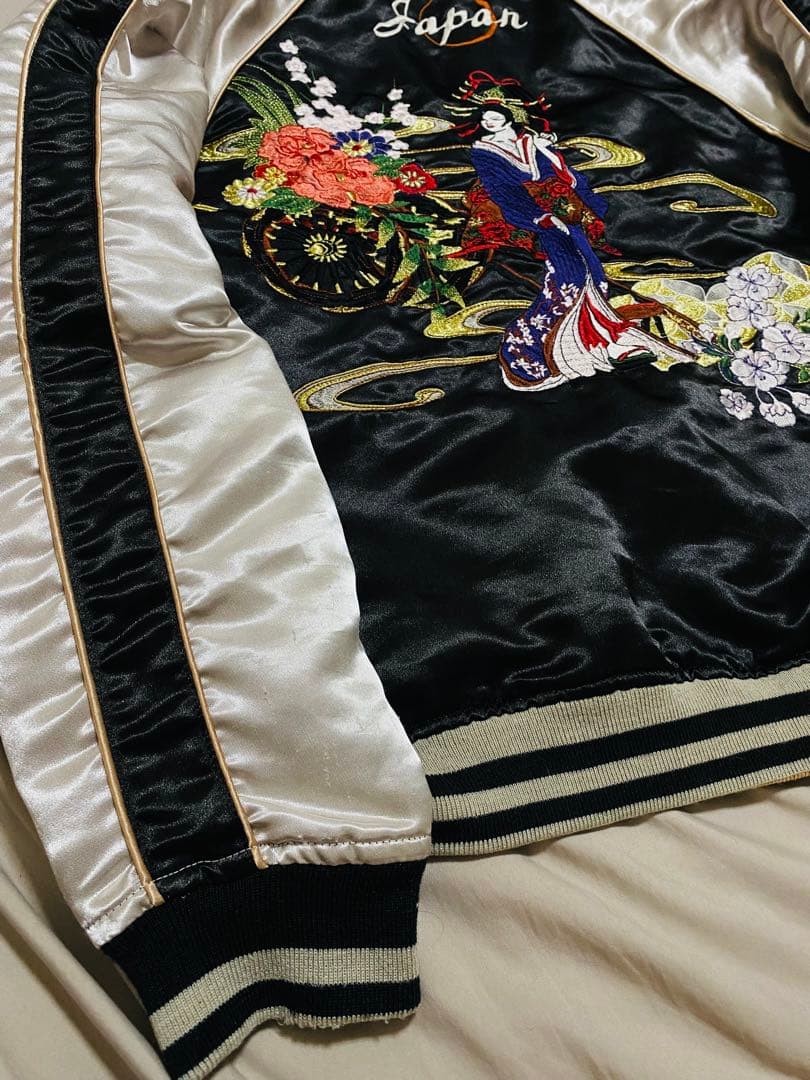 絡繰魂 2面用 スカジャン 日本限定 芸者 サテン unisex - メルカリ