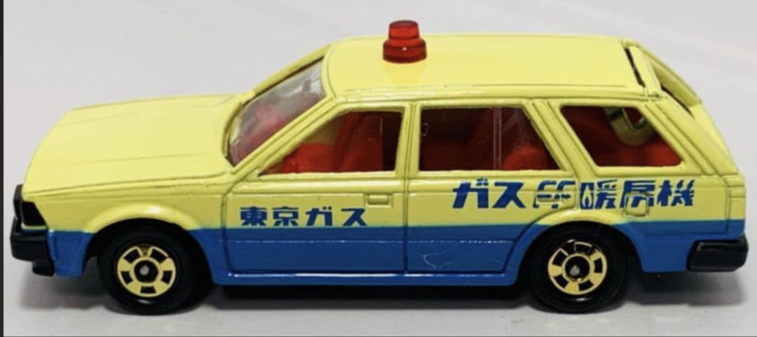 ☆【絶版／希少】トミカ ニッサン ブルーバードワゴン 東京ガス - メルカリ