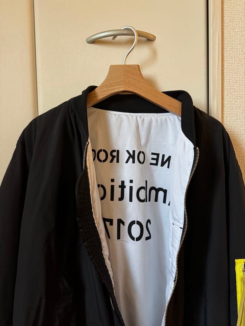 ONE OK ROCK Ambitions2017 MA-1 Taka着用