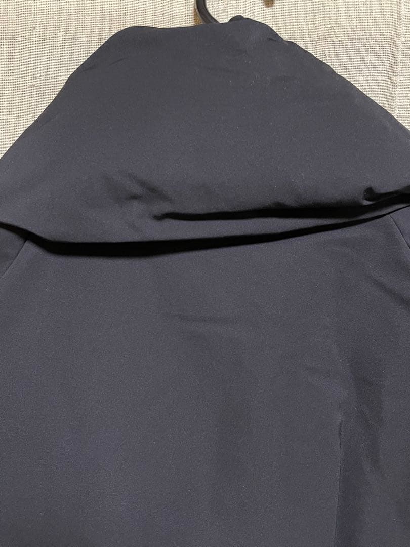 ユニクロ プラスJ ハイブリッドダウンジャケット 数回着用 美品