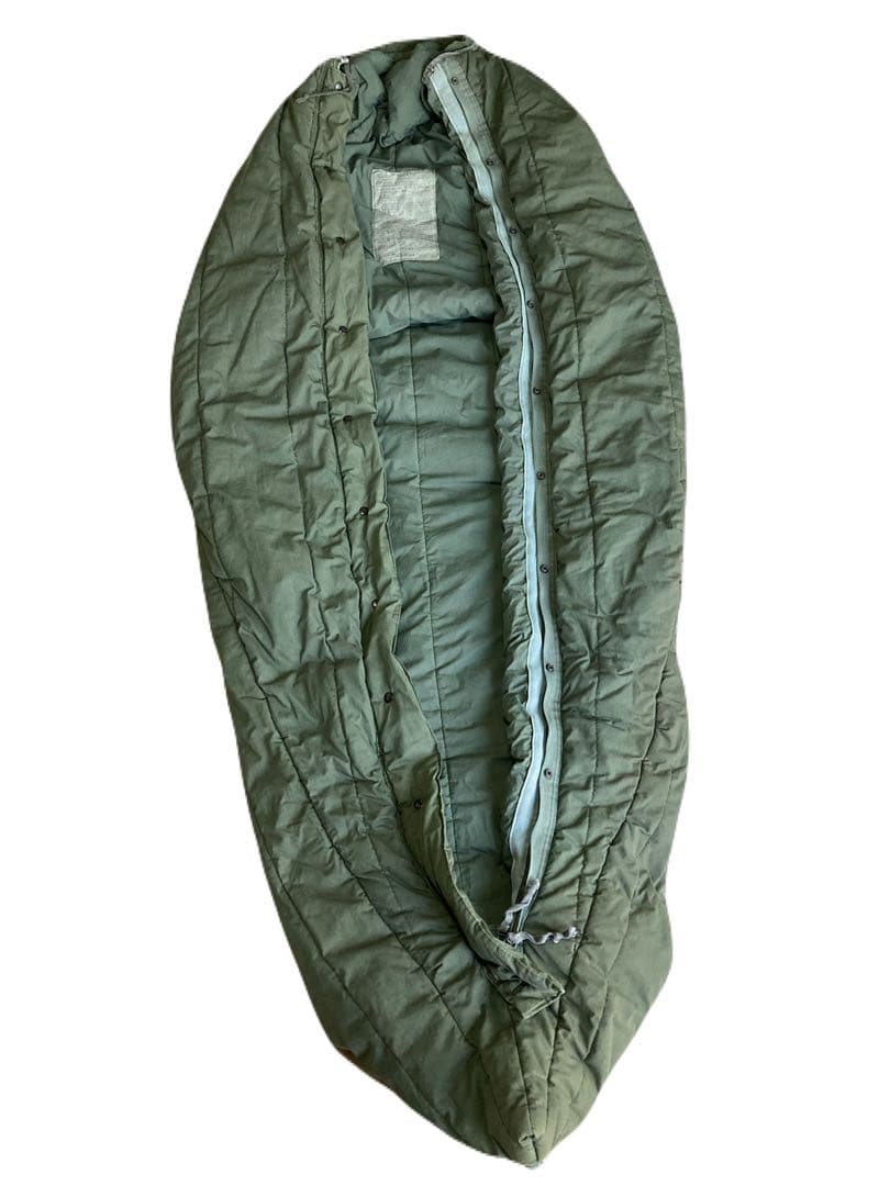 売り切り価格 米軍実物 シュラフ スリーピングバッグ 中綿入り