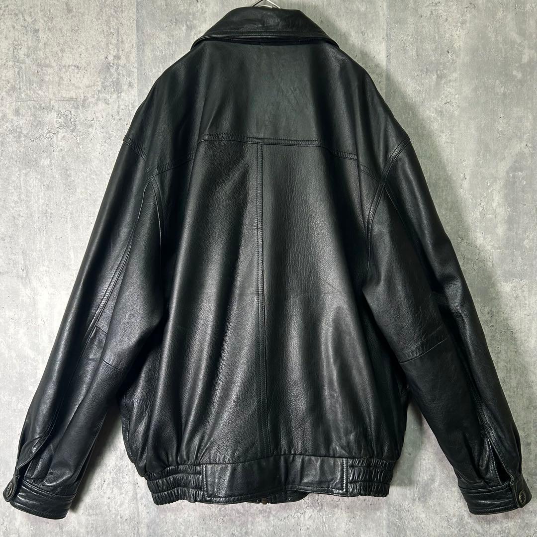 高級 羊革 レザージャケット 裏地総柄 黒 A2 柔らかい 肩パッドなし