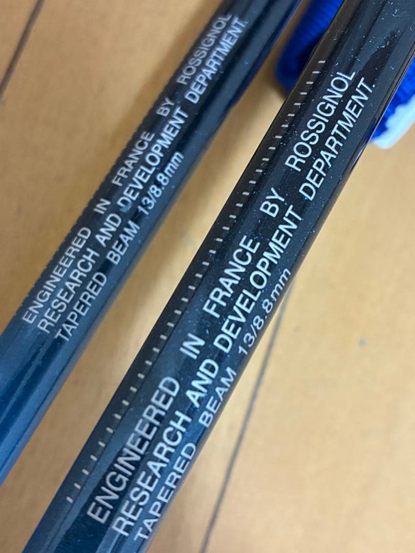 美品 ROSSIGNOL ULTLA LIGHT カーボン スキー ストック - メルカリ