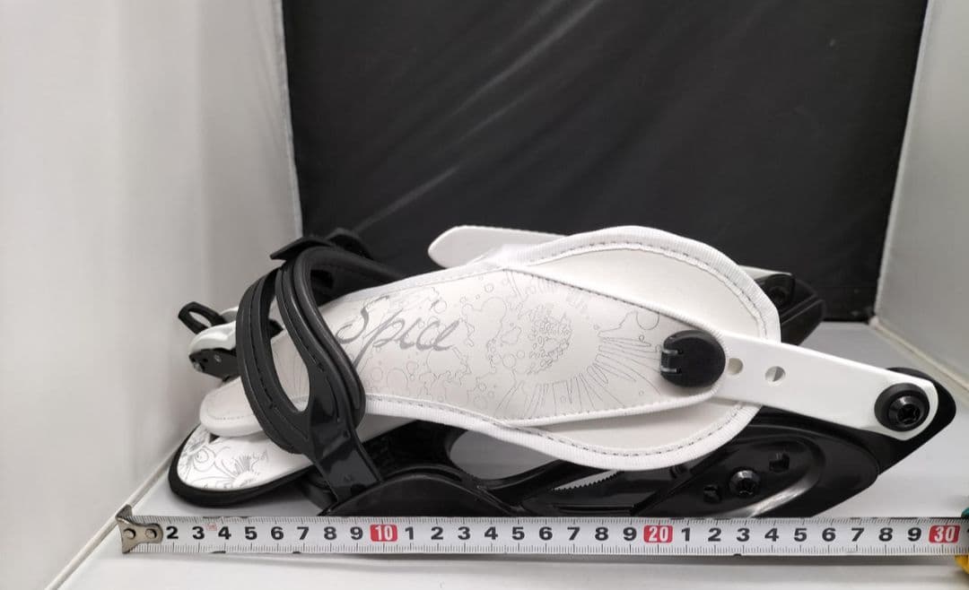 未使用 spice スノーボード バインディング MLサイズ ブラック