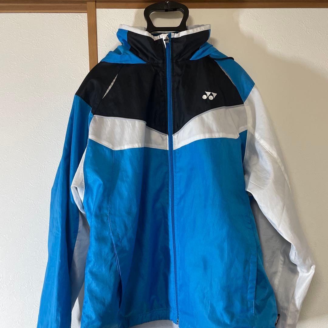 YONEX フード付きジャケット 青/黒/白 - メルカリ