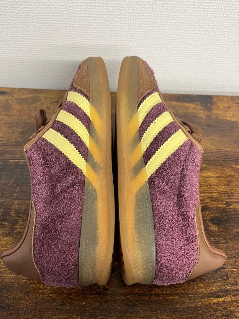 adidas gazelle indoor パープル　SIZE 26.5cm