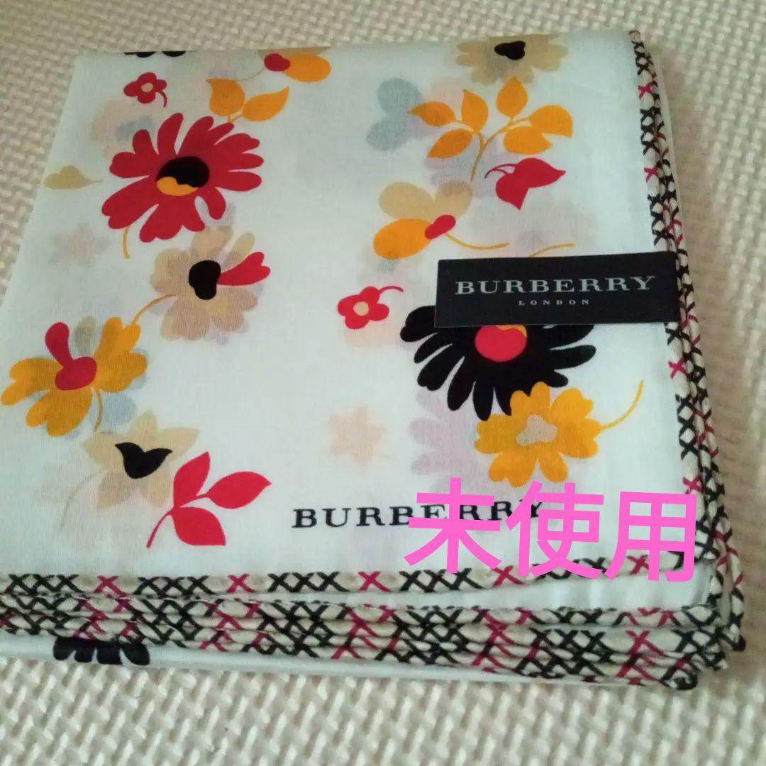 BURBERRY 花柄 スカーフ - メルカリ
