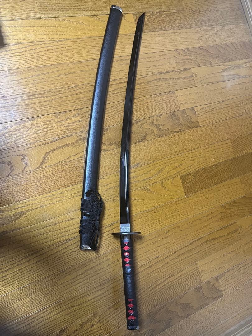 模造刀 黒刀 日輪刀 合金製 - メルカリ