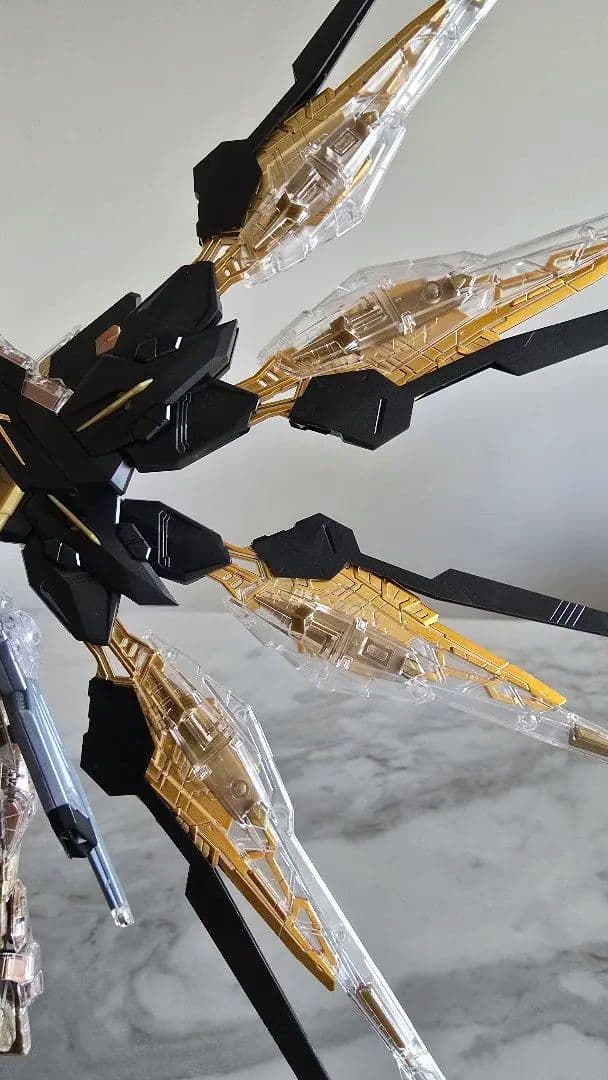 MGEX 1/100 ストライクフリーダムガンダム [メカニカルクリア]完成品