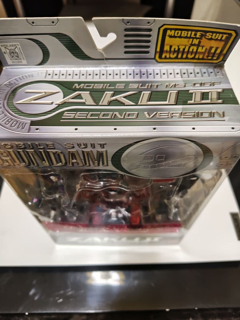 BANDAI MS-06F ザク II 限定版