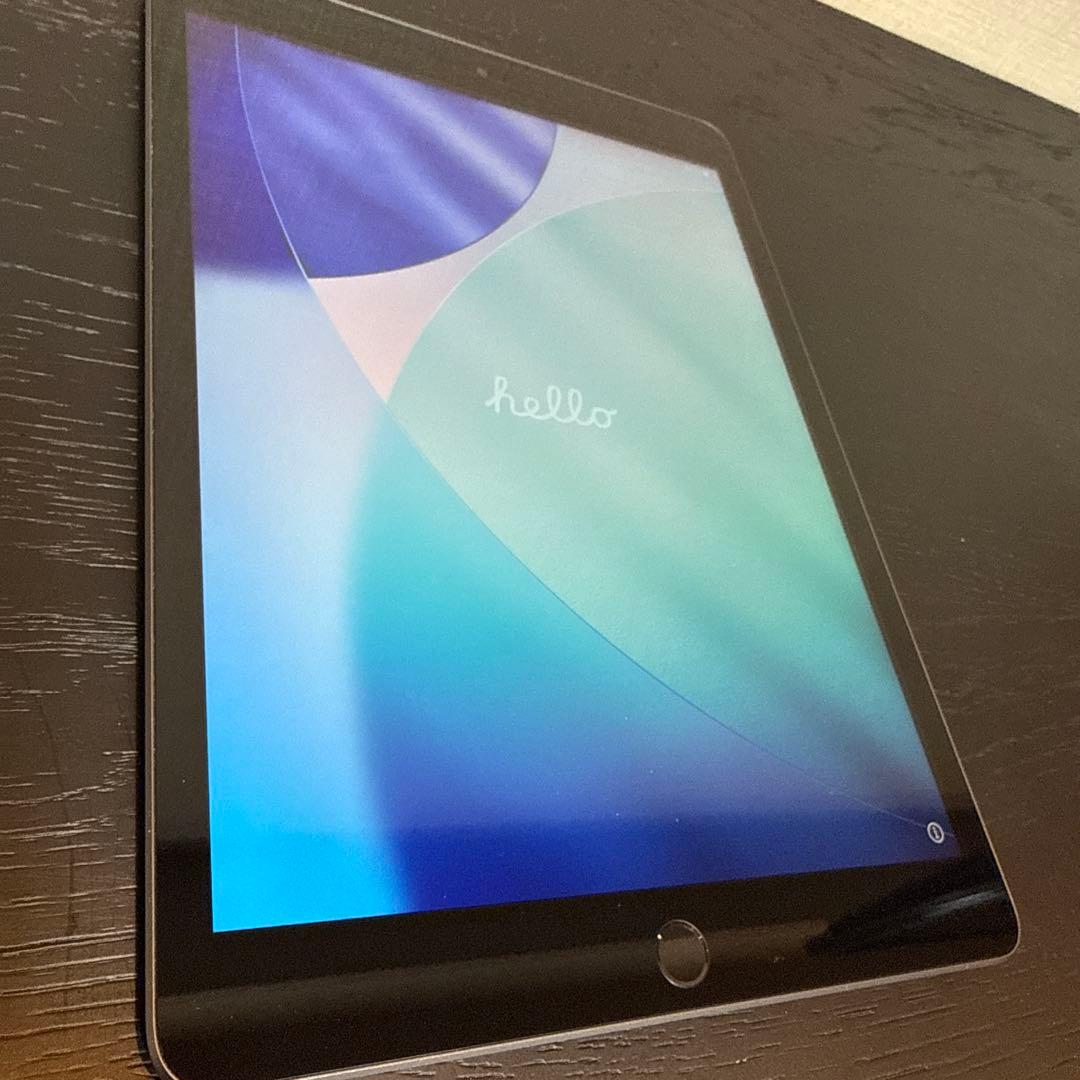 Apple iPad 第9世代 256GB wifiモデル 純正ケース付 Apple iPad 10.2インチ 第9世代 Wi-Fi 256GB 2021年秋モデル 価格比較