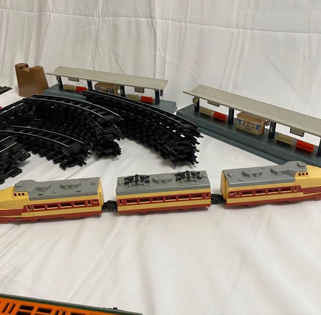 TOMY スーパーレール 鉄道模型