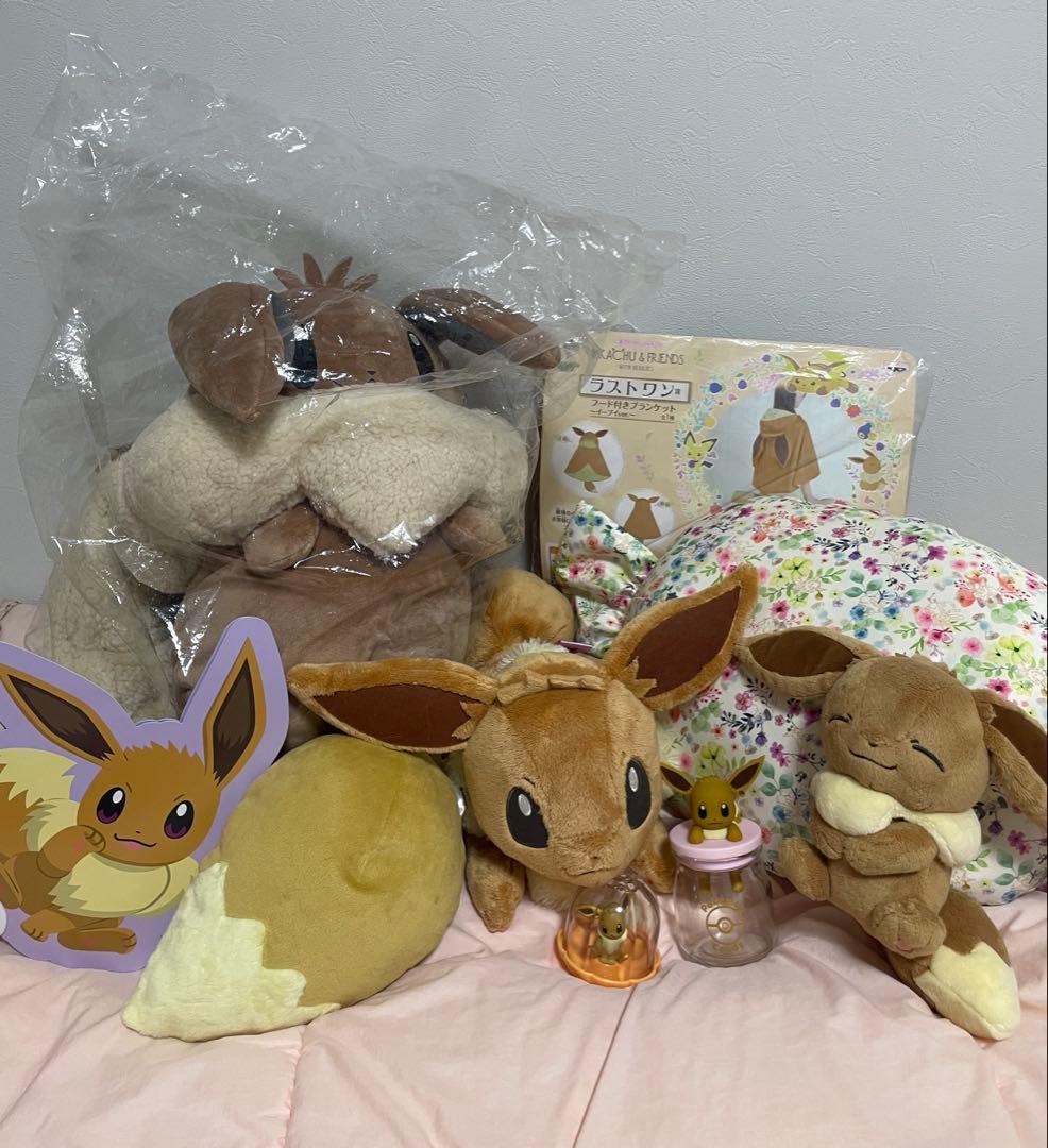 ボタンのイーブイリュック 他まとめ売り 8点 ボタンのイーブイリュック 他まとめ売り 8点 - メルカリ