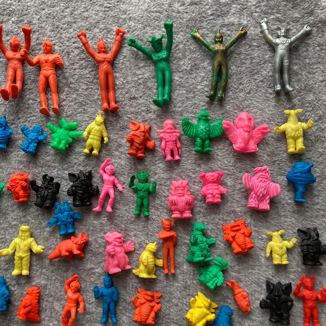 ウルトラマン怪獣消しゴム 当時物 希少 昭和レトロ まとめ売り 約100個