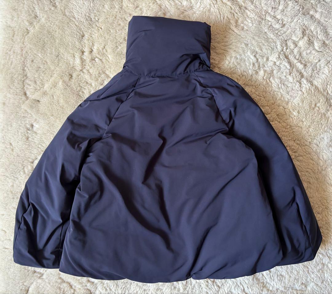 UNIQLO +J ネイビー ハイブリッドダウンジャケット M 2024W - メルカリ