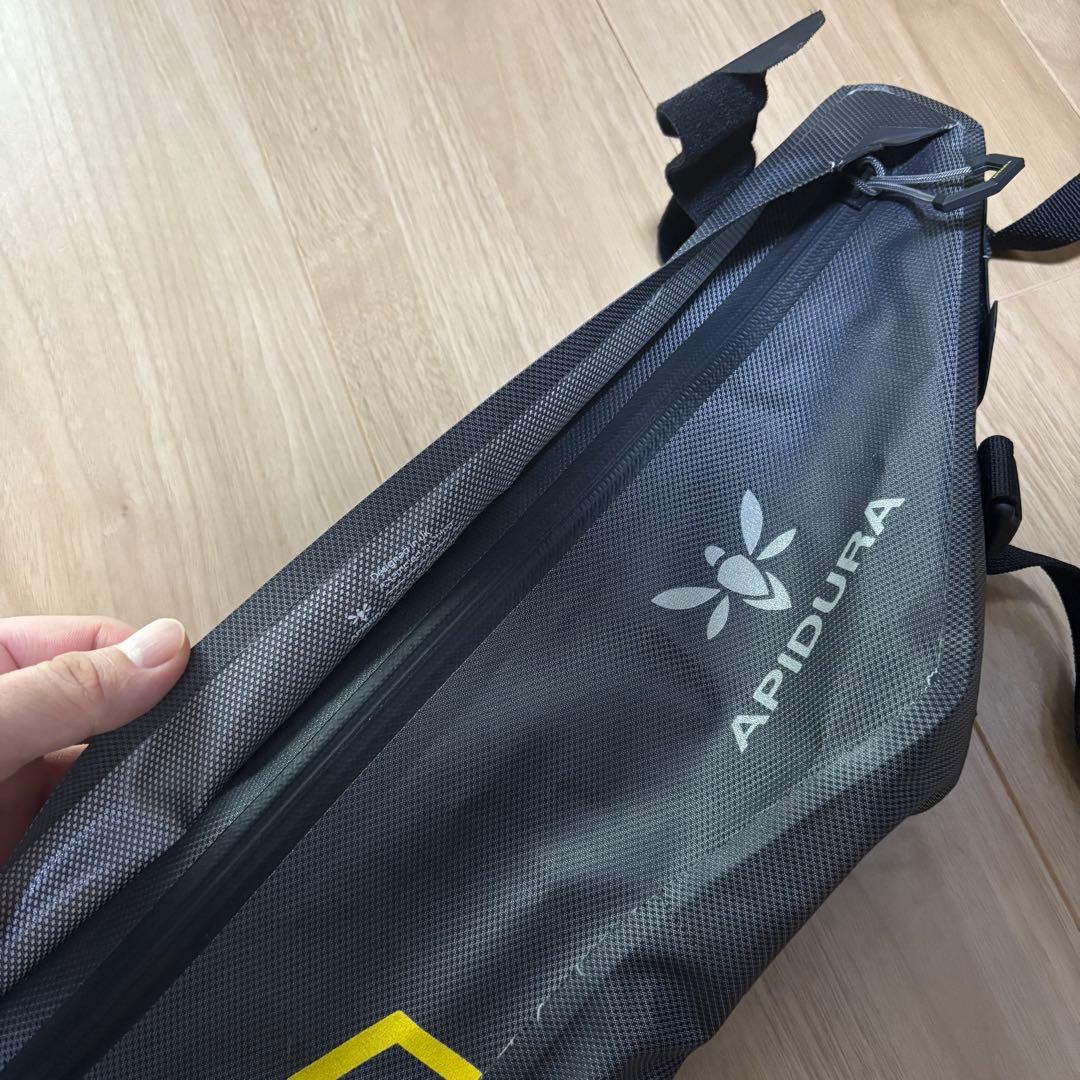 APIDURA フレームバッグ　4.5L 防水