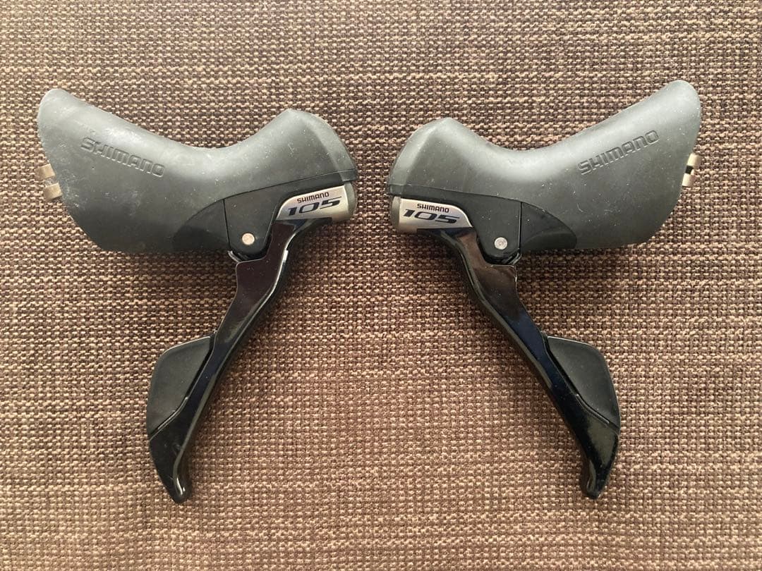 シマノ 105 ST-5800 STIレバー 左右セットシマノ 105 STIレバー ST
