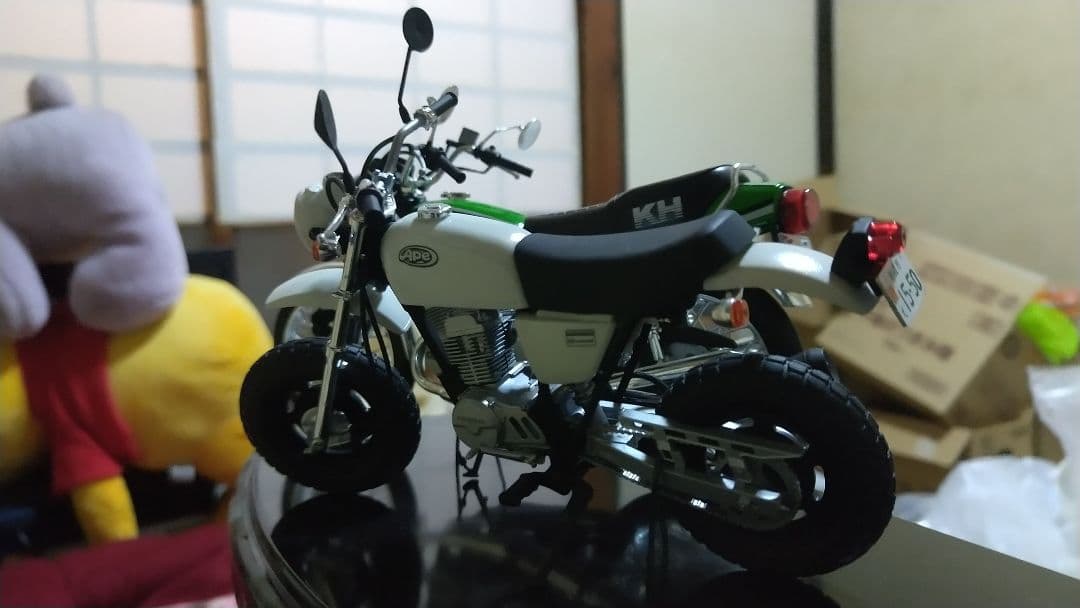 バイクプラモデルエイプ製作用依頼用 エイプのみの販売。KH400は付き