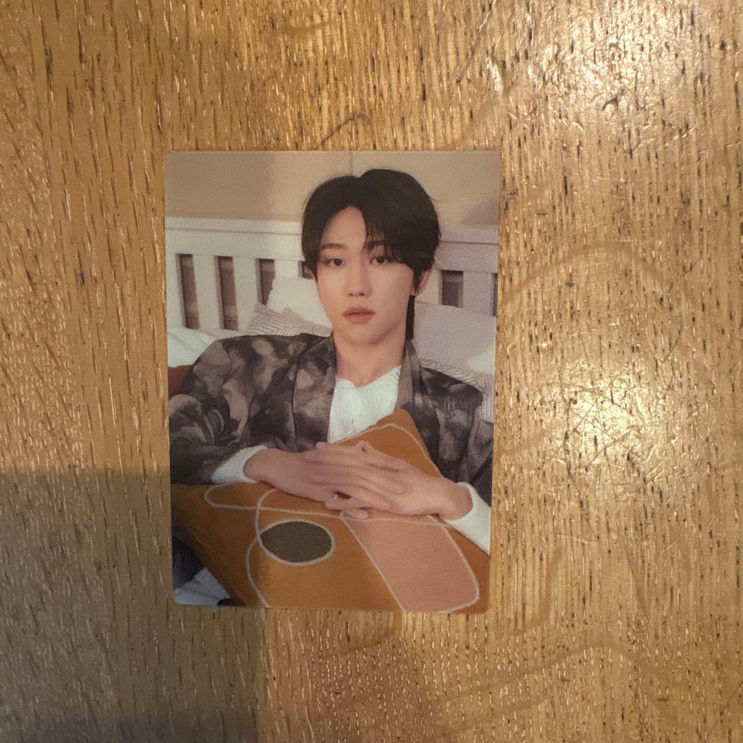 Seventeen Cafe The 8 サイン入りカード - メルカリ